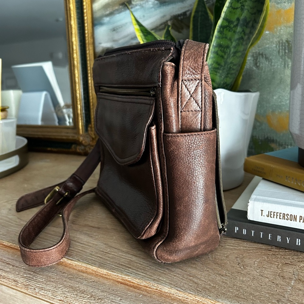 Vintage Fossil 1954 Brown Soft Pebble Leather Everyday Messenger Crossbody Bag - Picture 12 of 13